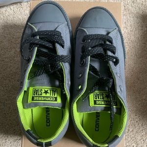 Converse chuck all stars sz 2.5